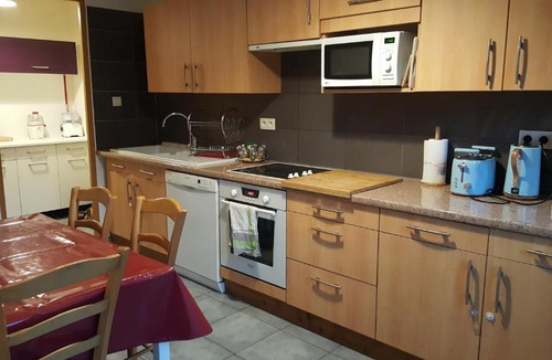 Saint-Christophe-la-Grotte Apartment | Gites des Casernes