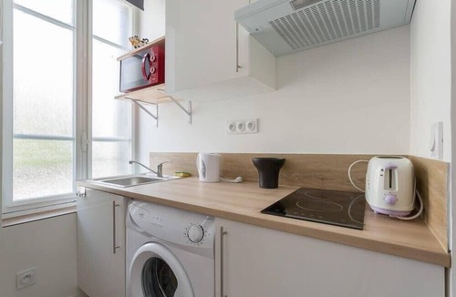 7th Arrondissement Apartment | Gouy's studio - close to subway