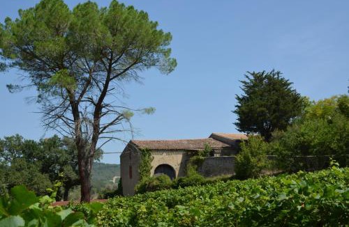 Saint-Polycarpe House | Grès Vaillant