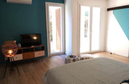 L'Ile-Rousse Apartment | Grand studio 35m2 centre ville