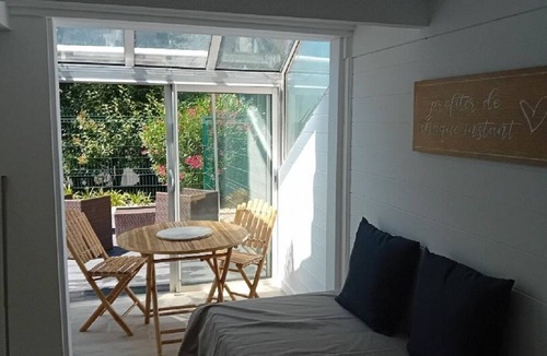 Cap-d'Antibes Apartment | Grand Studio Loft, Rdj, Neuf, Proche Plage de Sable du Ponteil, 200m