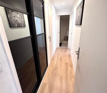 Perier Apartment | GRAND T2 MODERNE CARRÉ Or PROCHE VELODROME ET MER