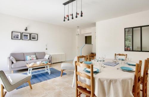 La Richardais House | Grande maison pour 6 avec jardin et terrasse