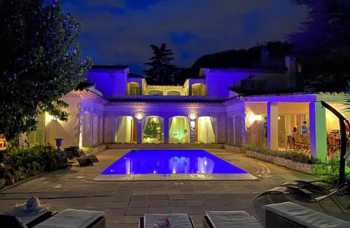 Mouans-Sartoux Villa | Grande Villa 18 pers- Piscine et Calme Absolu