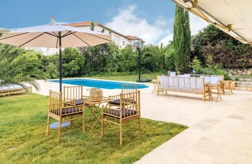 Riou - Petit Juas - Av de Grasse Villa | Grande villa proche plage vue îles, baie de Cannes