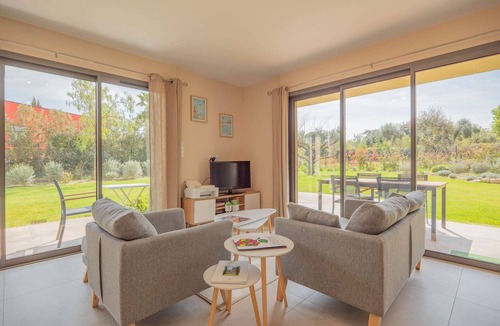 Cote d'Azur- French Riviera Apartment | Grimaud - Beautiful Apartment with his private wilde Garden