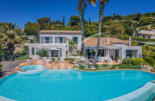 Guerrevieille House | GRIMAUD BEAUTIFUL VILLA WITH A PANORAMIC SEA VIEW
