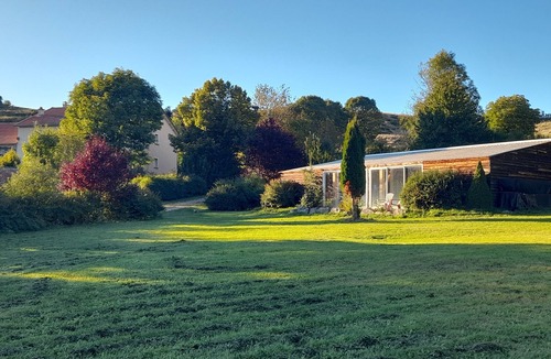 Saint-Christophe-dʼAllier House | Group gite in the heart of nature