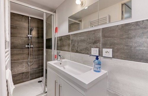 Villette - Maisons Neuves Apartment | GuestReady - Tranquil city escape in the 3rd arr.