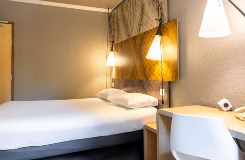 Montauban Hotel | Hôtel ibis Montauban