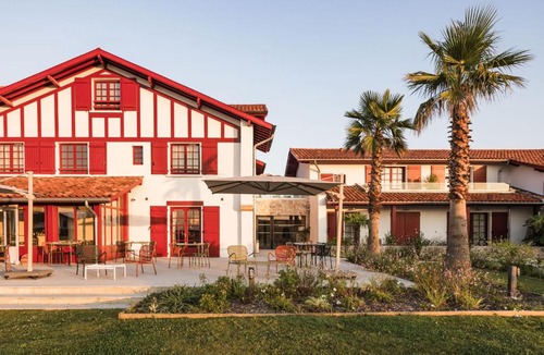 Arbonne Hotel | Hôtel INDARRA & SPA - Piscine