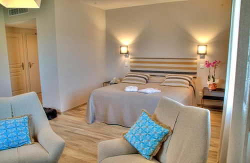 Vagnas Hotel | Hôtel La Bastide d'Iris