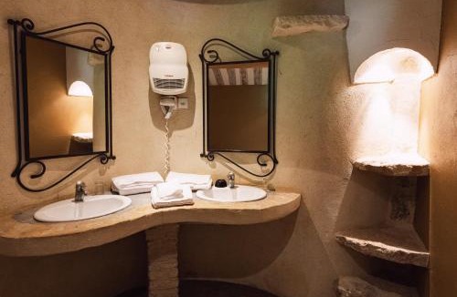 Saint-Martin-de-Castillon Hotel | Hôtel Le Rocher des Abeilles