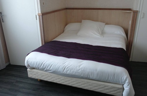 Baraqueville Hotel | Hôtel Le Palous