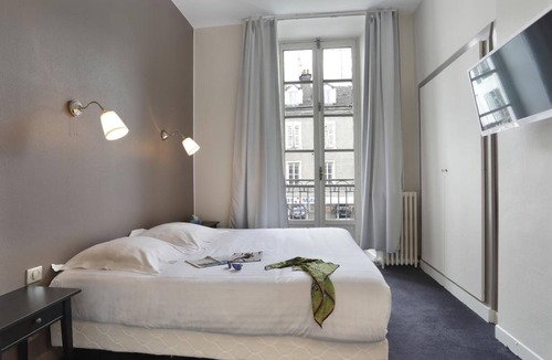 Centre Ville Hotel | Hôtel Le Roncevaux