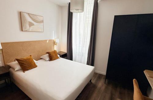 Cannes City Centre Hotel | Hôtel P.L.M.