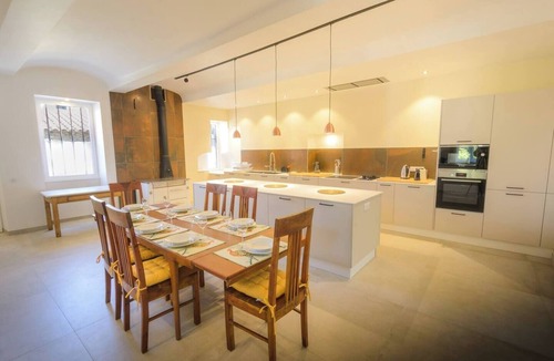 Etoile-sur-Rhone House | Hôtel Particulier & Seminar Loft (14 pers)