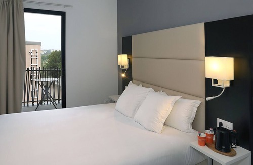 Grand Sud Hotel | Hôtel Restaurant Le Nelio