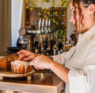 Marcillac-Vallon Hotel | Hôtel Restaurant Auprès d'Angèle