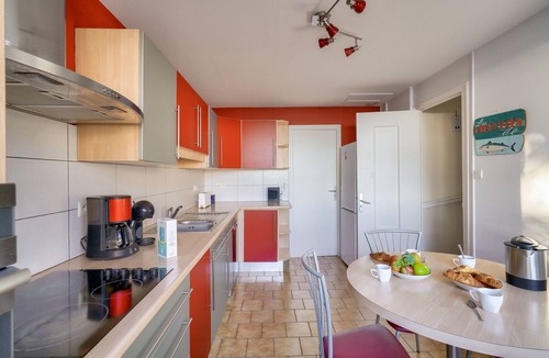 Plobannalec-Lesconil House | Harbour view - House for 10 with garden