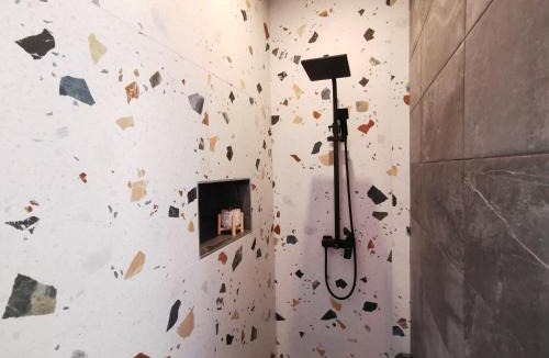 Cite House | Haut en Couleurs