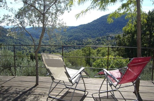 Bargemon House | Hibou Heights: Magnificent house in the trees