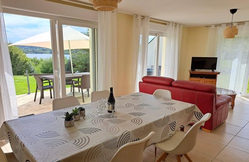 Hanvec House | Holiday Home in Hanvec for 5