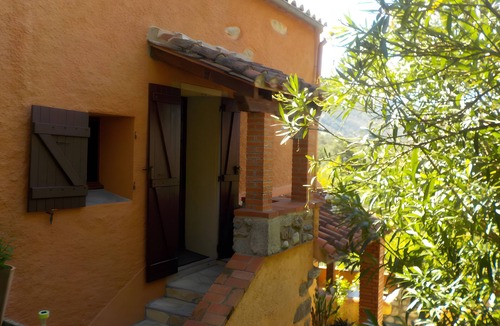 Arles-sur-Tech House | Holiday Home "Le Mas" with Mountain View, Wi-Fi, Air Conditioning