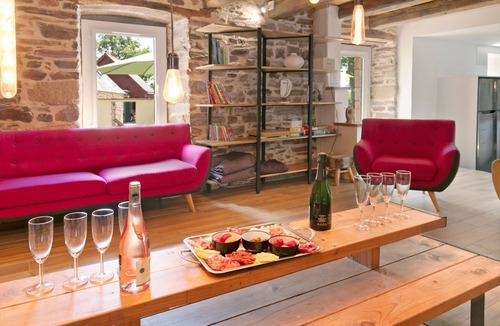 Beganne House | Holiday Home “Le Gîte du Petit Brécéan” with Private Pool, Terrace & Wi-Fi