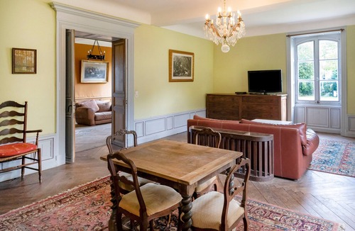 Ustaritz House | Holiday Home "Maison Etxeparea" with Wi-Fi