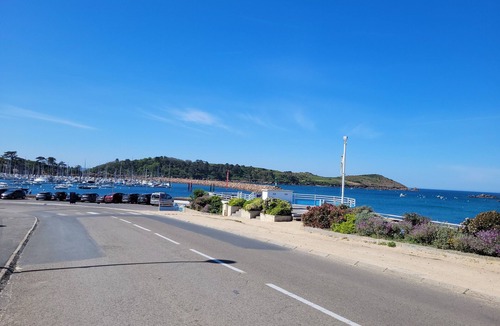 Trebeurden House | Holiday Home 'Maison De Molène' with Sea View