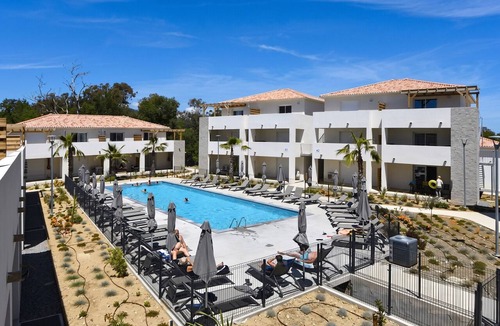 Bravone Apartment | Homerez - Apartment in Linguizzetta