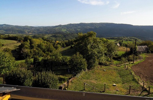 Saint-Come-d'Olt Apartment | Homerez - Apt Saint-Côme-d'Olt - balcony with view