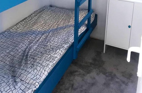 Carcans Ski Chalet | Homerez - Beautiful chalet for 5 ppl. with shared pool and terrace at Carcans