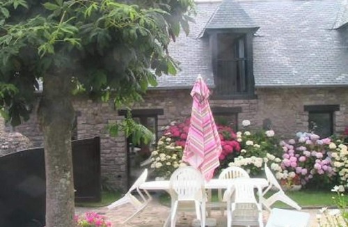 Plehedel House | Homerez - Characterful house in Pléhédel with garden