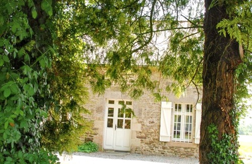 Saint-Igneuc House | Homerez - Charming house with garden in Jugon-les-Lacs