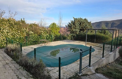 Veyras Apartment | Homerez - Comfortable studio in Veyras with garden and pool