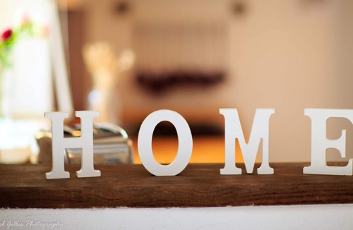 Saint-Front-de-Pradoux House | Homerez - House for 4 ppl. with shared pool and spa at Saint-Front-de-Pradoux