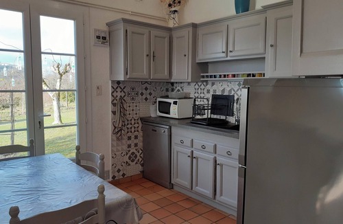 Saint-Laurent-Lolmie House | Homerez - House in Lendou-en-Quercy