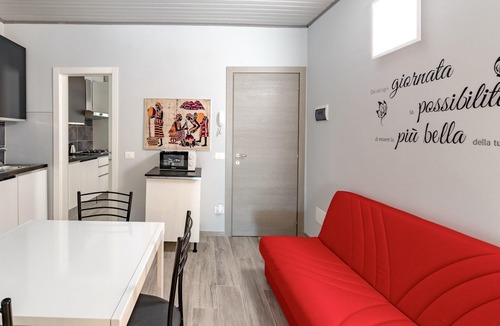 Piazza Apartment | Homerez - Nice studio for 2 ppl. with balcony at Piazza