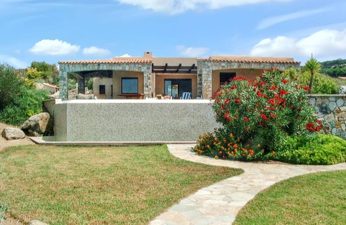 Marine de Davia Villa | Homerez - Panoramic Villa with Sea and Mountain Views in Corbara