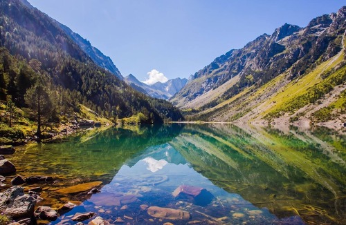 Cauterets House | Homerez - Peaceful Bungalow in Cauterets with garden