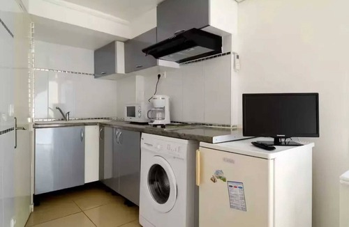 Malpasse Apartment | Homerez - Studio in Marseille