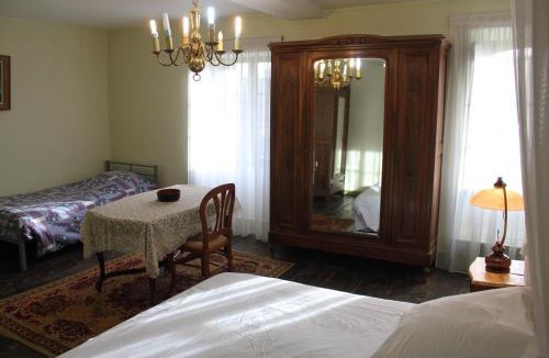 Saint-Maixant House | Homestay Château De Saint-Maixant