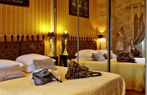Saint-Saud-Lacoussiere Hotel | Hostellerie Saint Jacques