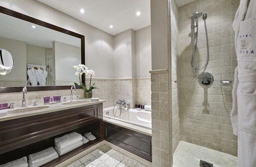 Juan-les-Pins Hotel | Hotel Juana
