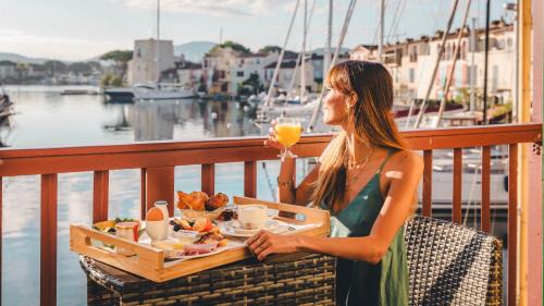 Port Grimaud Apartment | Hotel Le Suffren Golfe de Saint Tropez