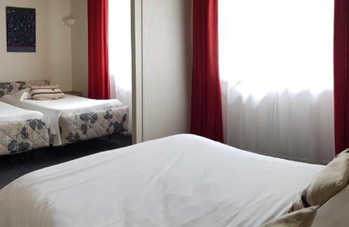 Saint-Pee-sur-Nivelle Hotel | Hotel Pyrenées Atlantique