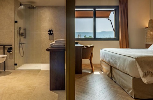 Pont-de-l'Isere Hotel | Hotel & Restaurants - Maison Chabran