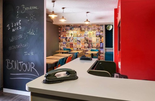 Avignon Hotel | hotelF1 Avignon Centre Courtine gare TGV
